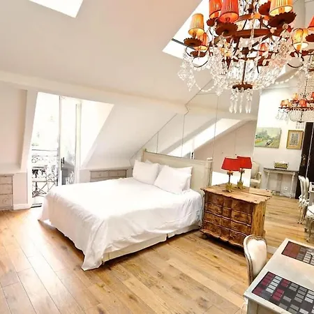 A Penthouse Balcony Esmeralda Paris