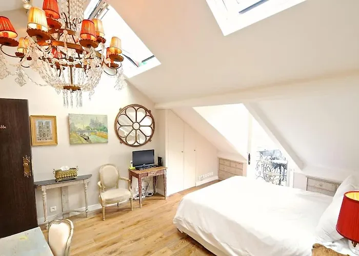 A Penthouse Balcony Esmeralda Διαμέρισμα